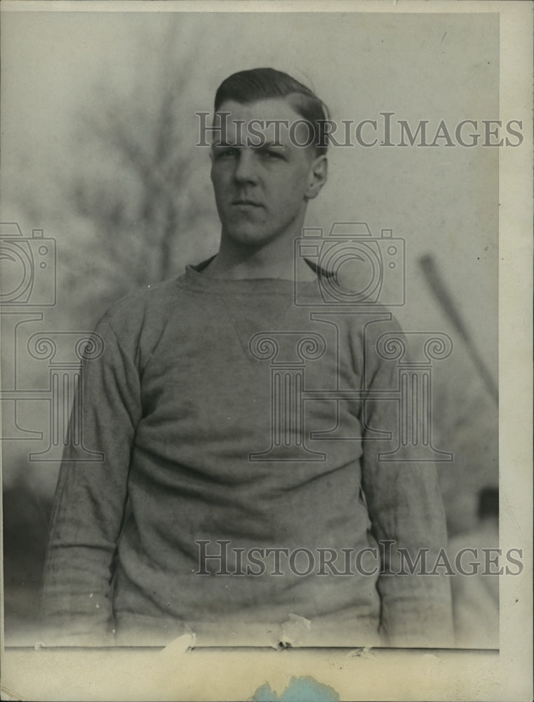 1925 Press Photo A.H. Peterson New Man Occupying Bow Position in First Varsity- Historic Images