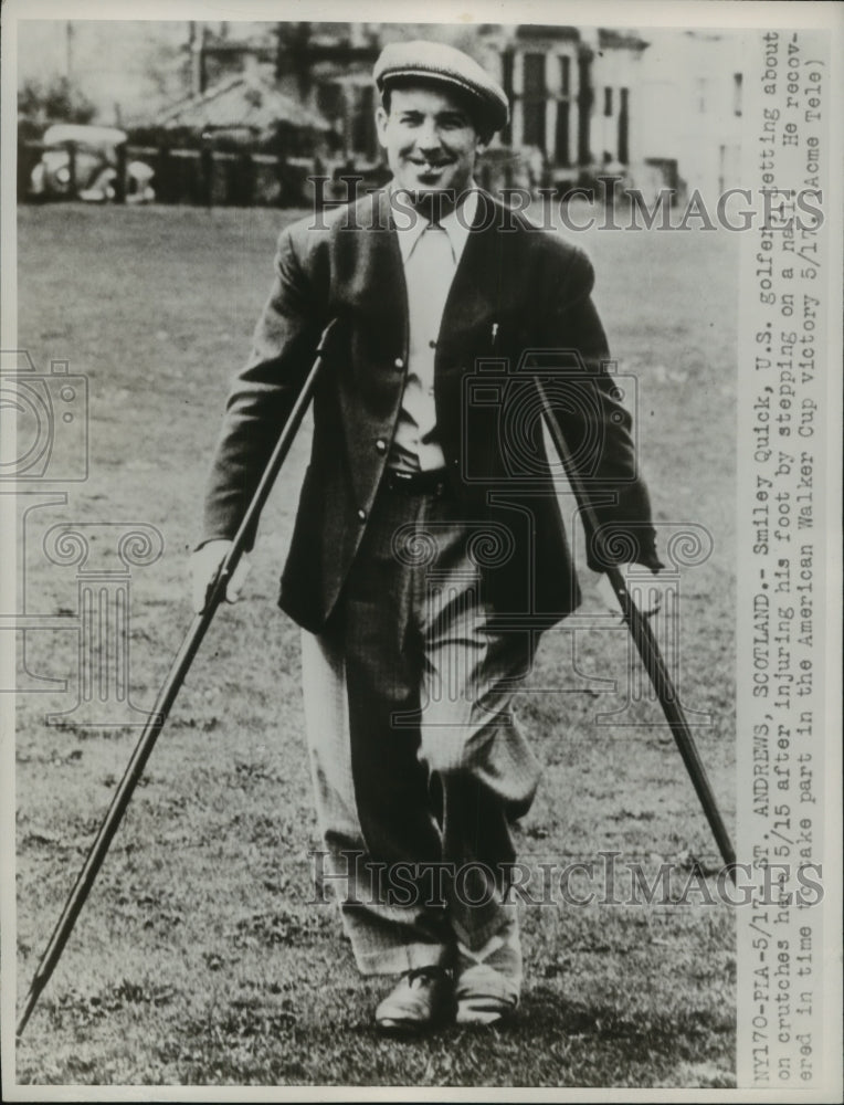 1947 Press Photo US Golfer Smiley Quick on Crutches after a Foot Injury- Historic Images