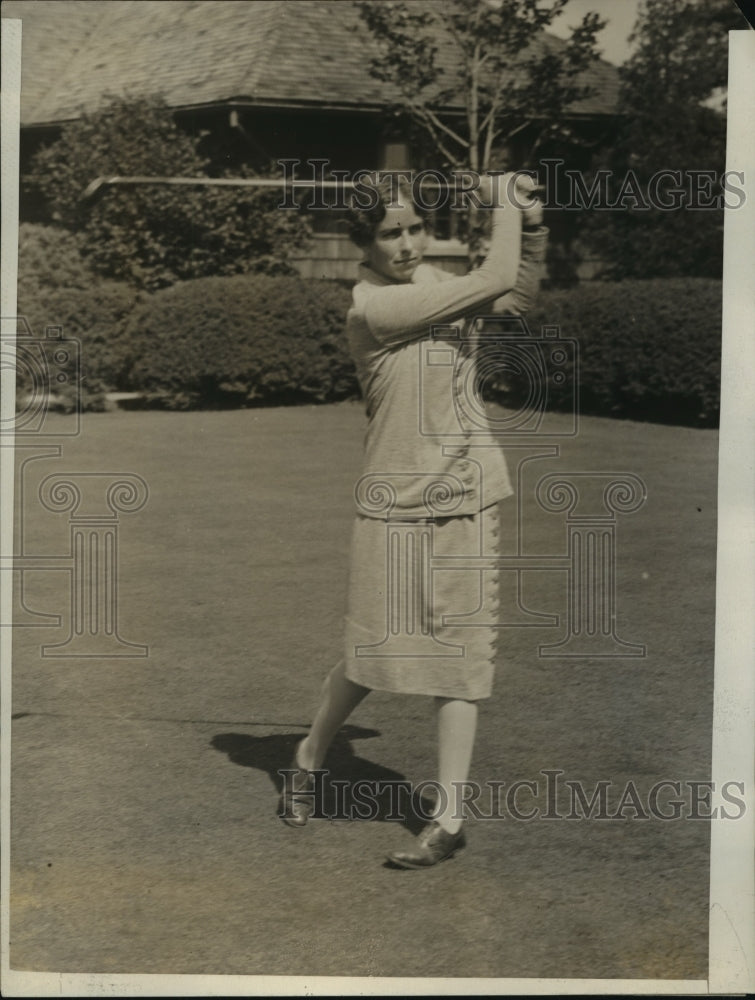 1927 Press Photo Virginia Wilson in 31st Women&#39; s US Golf tournament NY- Historic Images