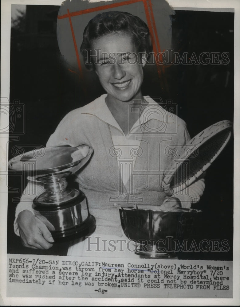 1954 Press Photo Maureen Connolly World&#39;s Women&#39;s Tennis champ in San Diego- Historic Images