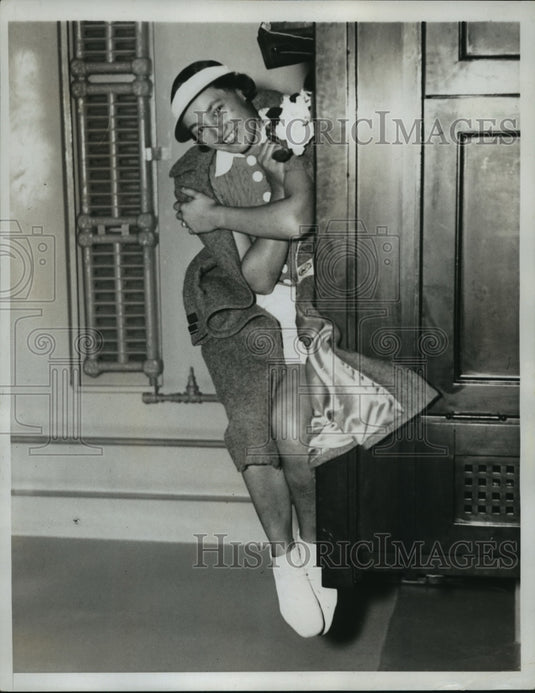1935 Press Photo Miss Sylvia Henrotin of France NYC Indoor Tennis Championship- Historic Images