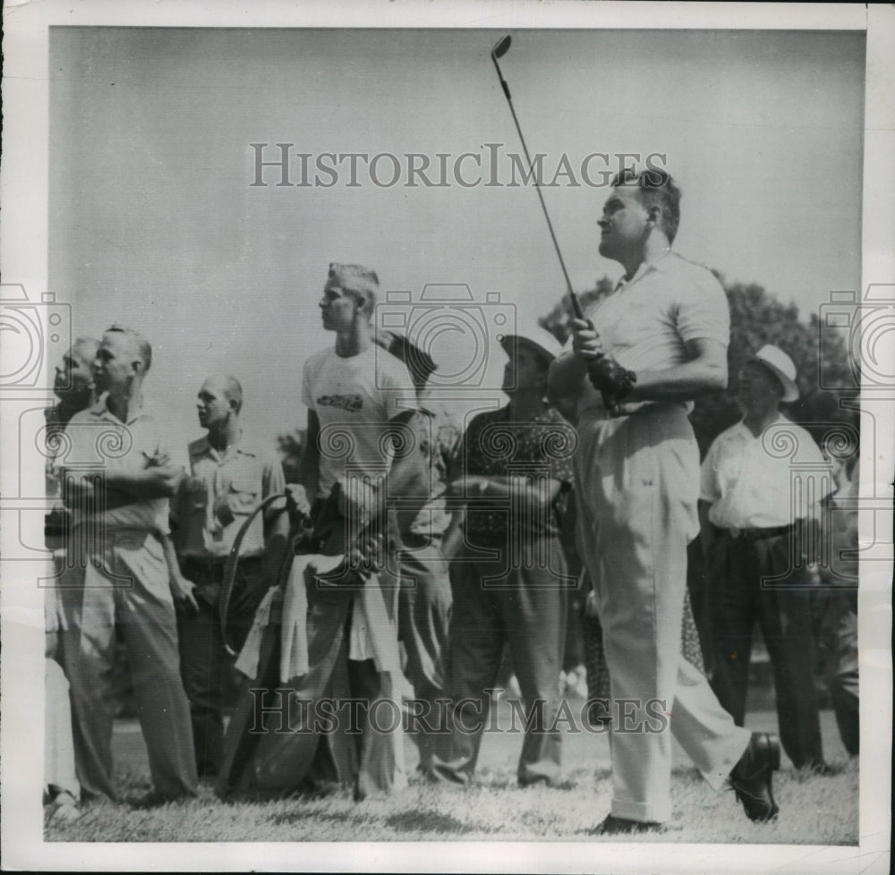 1954 Press Photo Rudy Horvath at All American golf at Tam O Shanter club- Historic Images