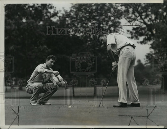 1938 Press Photo Golfer Jas S Ferrebee Practicing - nes54856- Historic Images