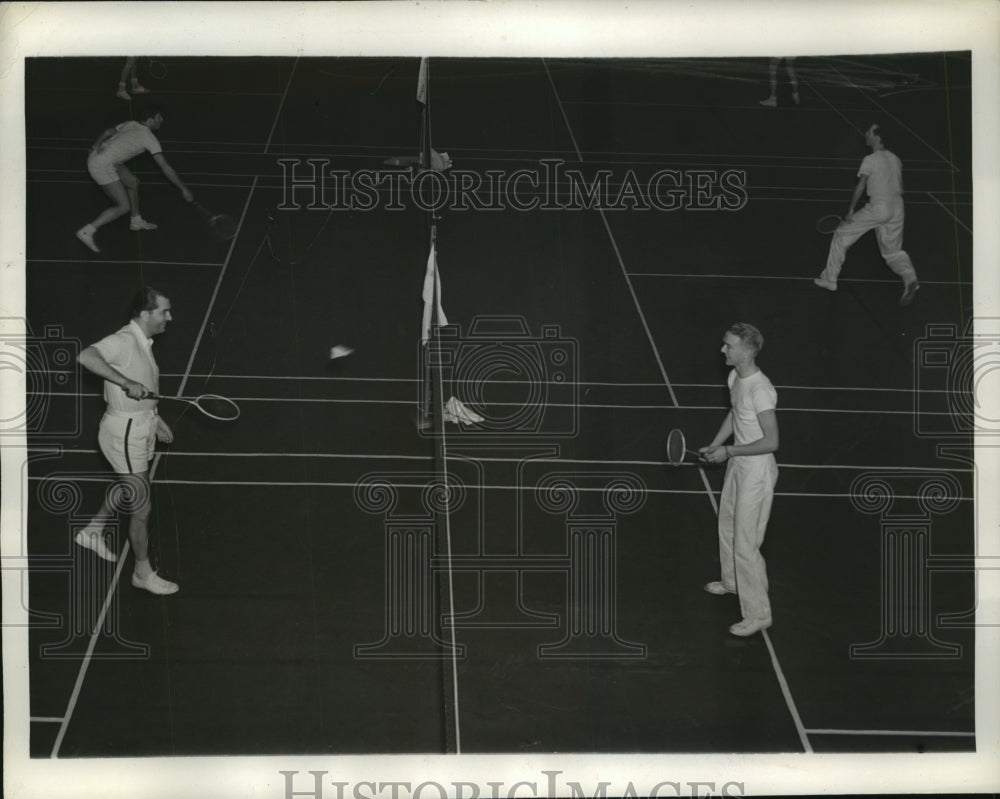 1938 Press Photo View of Action During Men&#39;s Singles in Badminton Championship- Historic Images