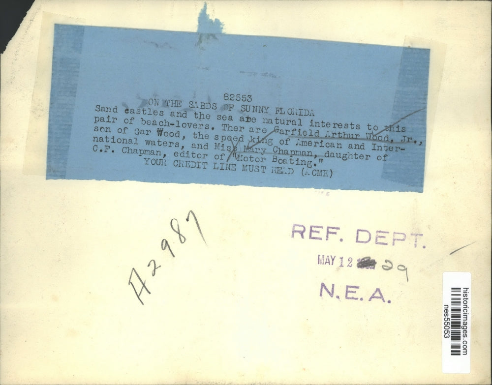 1929 Press Photo Garfield Arthur Wood, Jr & Mary Chapman Enjoy the Sea and Sand