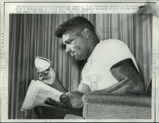1961 Press Photo Heavyweight Champ Floyd Patterson after win vs Tom McNeeley- Historic Images