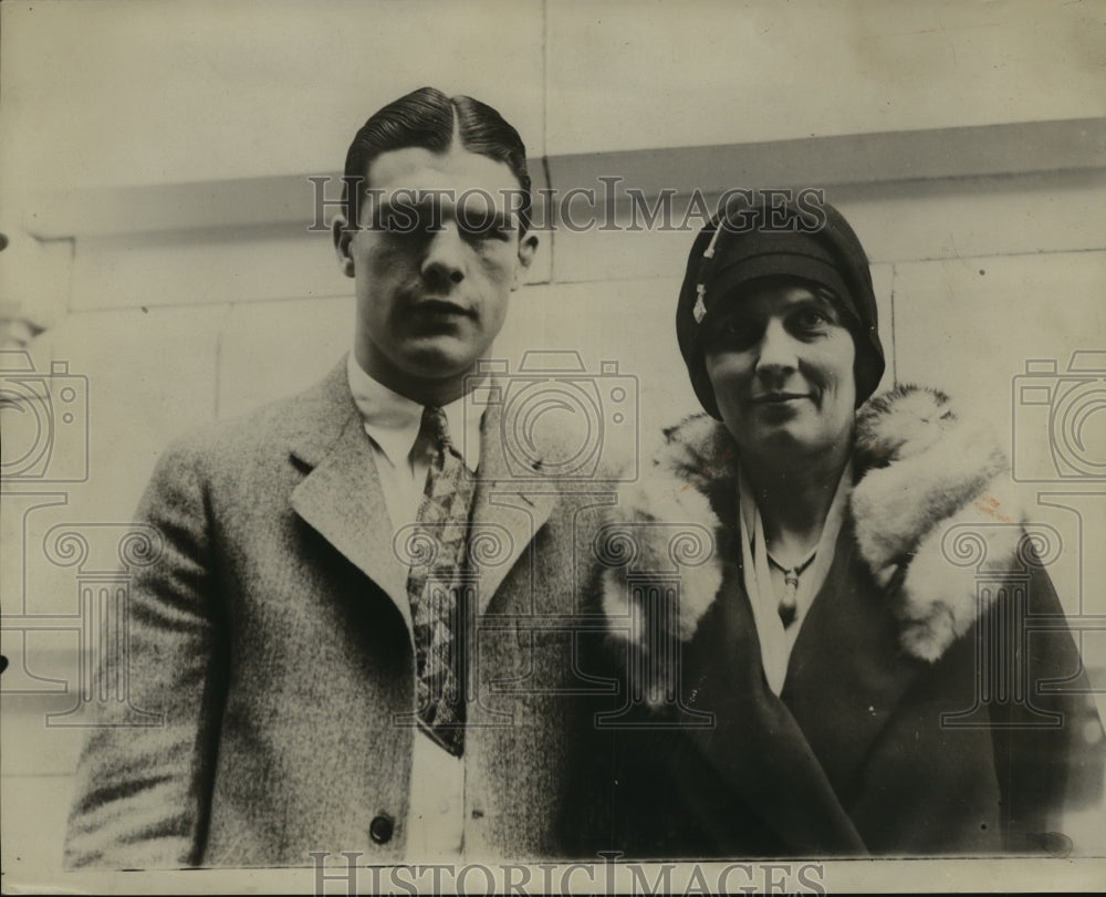 1929 Press Photo &quot;Ma&quot; Strabling and Millie - nes55295- Historic Images