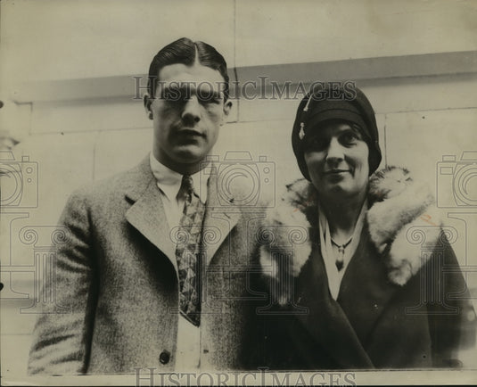 1929 Press Photo "Ma" Strabling and Millie - nes55295- Historic Images