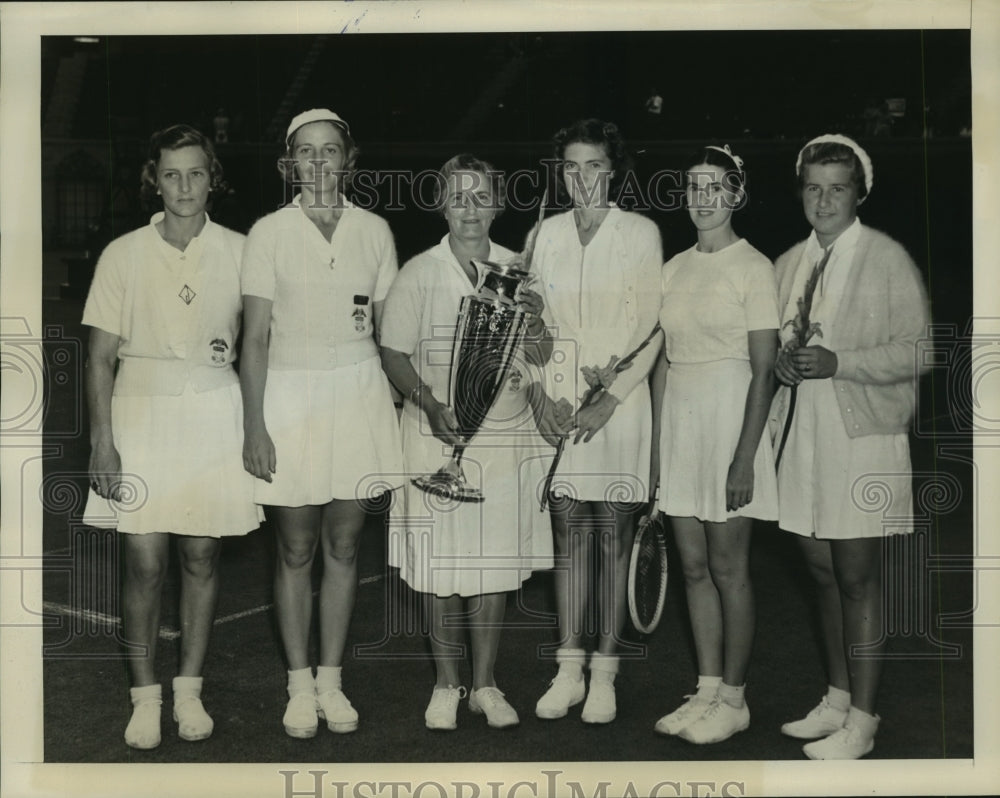 1939 Press Photo Helen Jacobs and Tennis Team after defeating England- Historic Images
