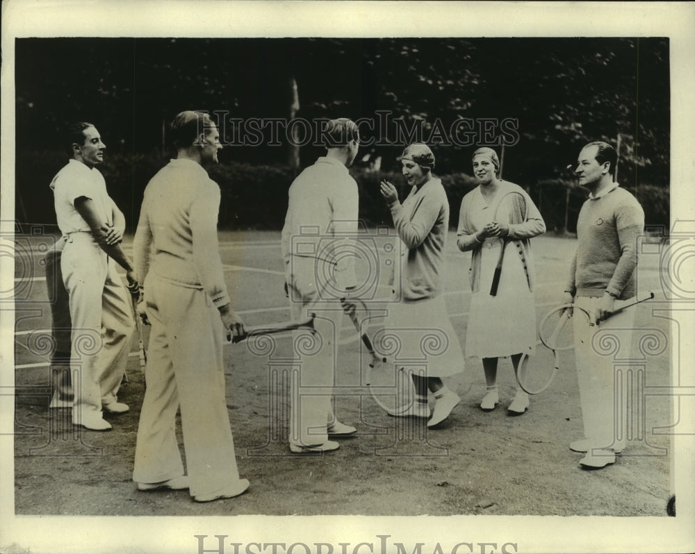 1931 Press Photo Daughters of King Alfonso play tennis - nes55470- Historic Images