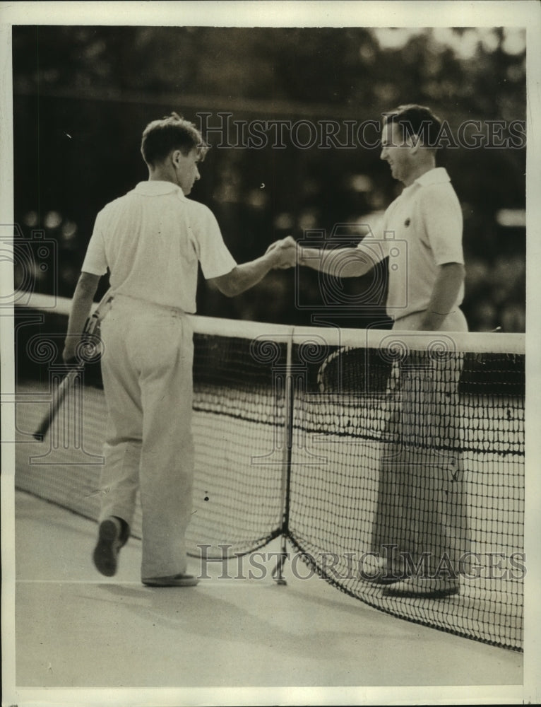 1933 Press Photo Gregory Mangim &amp; Bryan M. Grant after singles matches- Historic Images