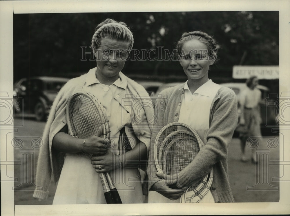 1939 Press Photo Dorothy Bundy &amp; Helen Berhard at Semi-Finals match - nes56124- Historic Images