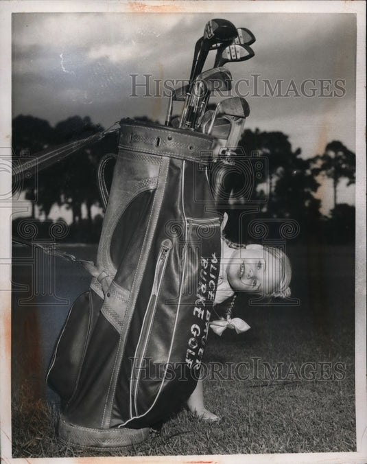 1957 Press Photo Heidi Bauer Hagge, daughter of golfer Alice Bauer - net01186- Historic Images