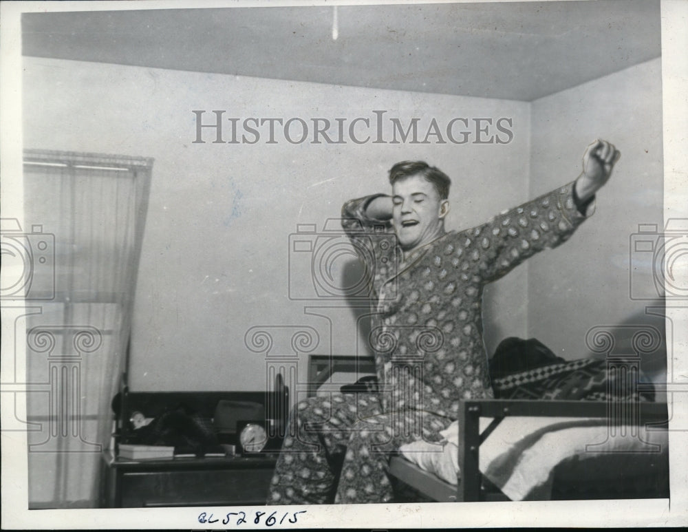 1939 Press Photo Ohio State All American football player Esco Sarkkinen- Historic Images