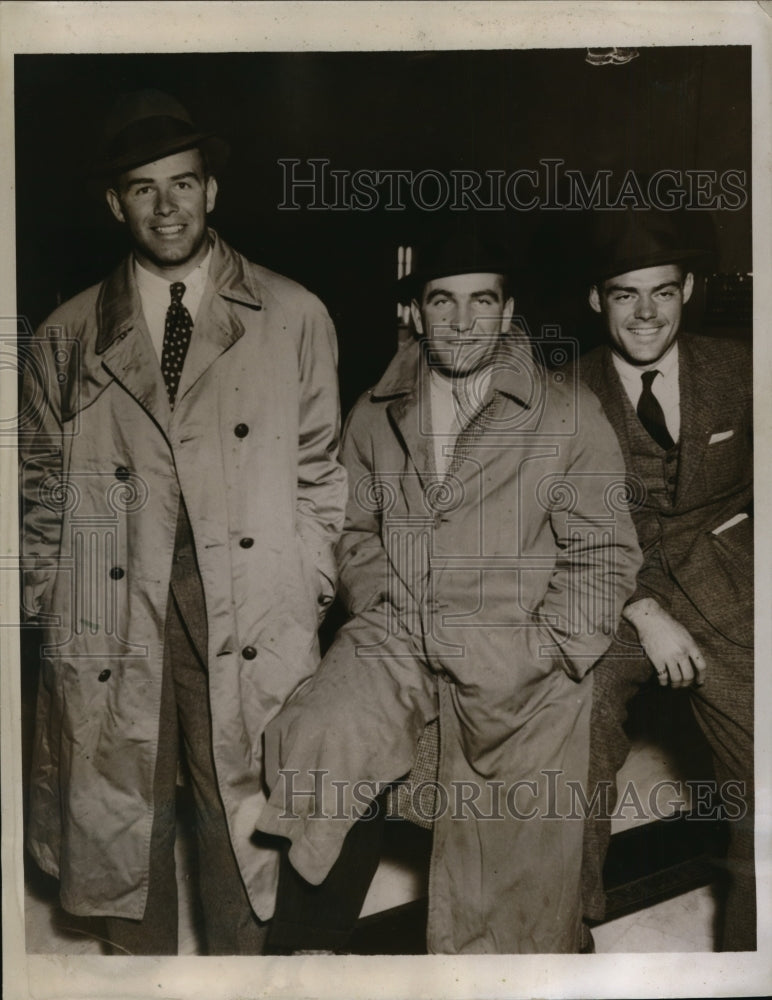 1935 Press Photo Bernie Rankin, Tom Curtin, Larry Kellu of Yale baseball team- Historic Images