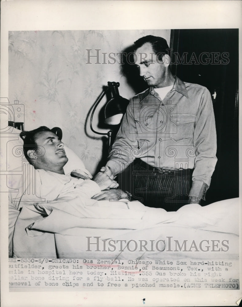 1949 Press Photo Gus Zernial White Sox &amp; brother Bennie at Chicago hospital- Historic Images