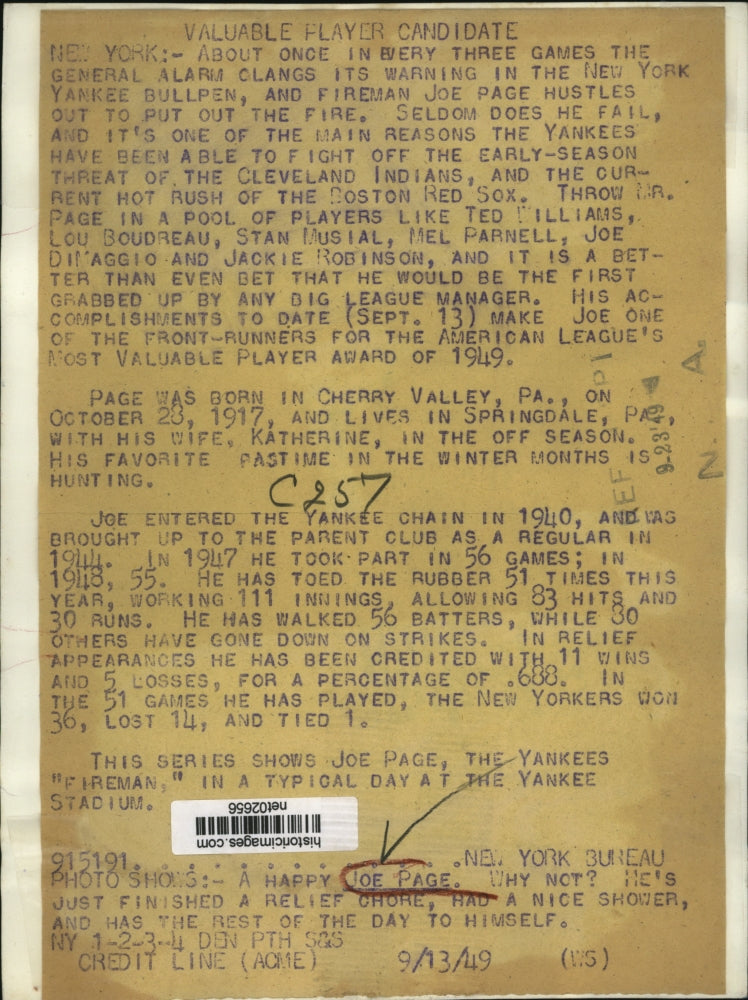 1949 Press Photo New York Yankees relief pitcher Joe Page - net02656