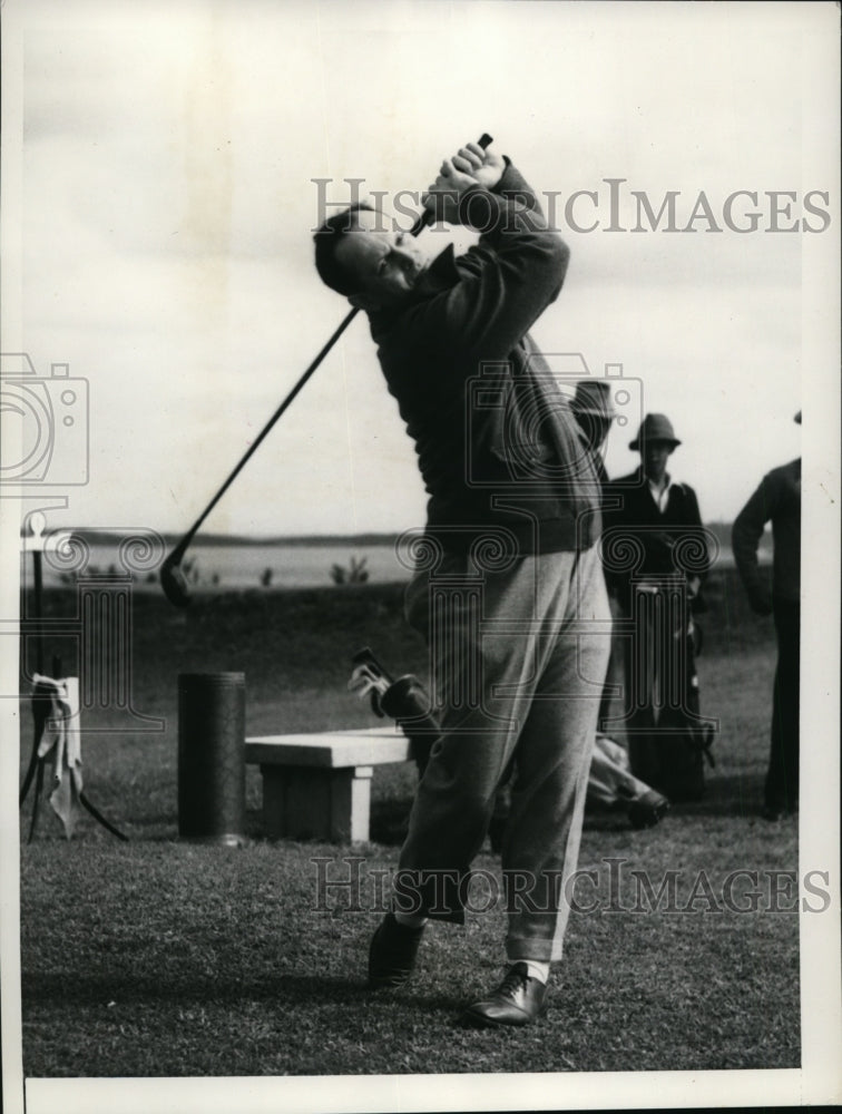 1935 Press Photo EW Phelps at 2nd Castle Harbour Mid Ocean golf at Bermuda- Historic Images