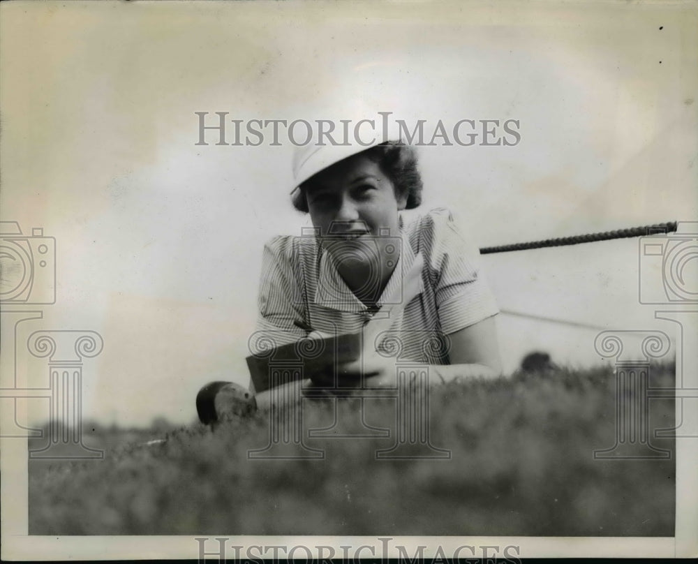 1939 Press Photo Pam Barton during 43rd Women's National Golf Championship- Historic Images