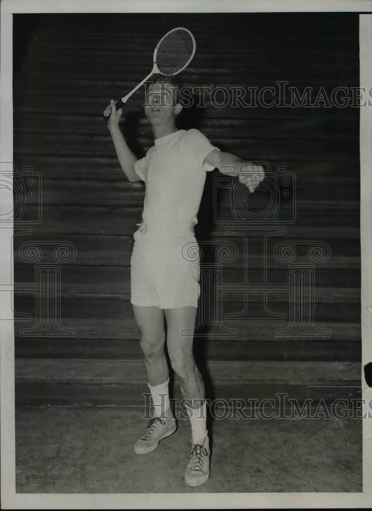 1937 Press Photo R.H. Derck enters Eastern New York Badminton Championship- Historic Images