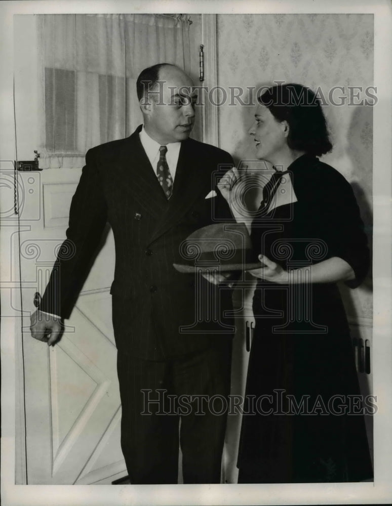 1939 Press Photo Bill McGowan professor and his wife - net05486- Historic Images