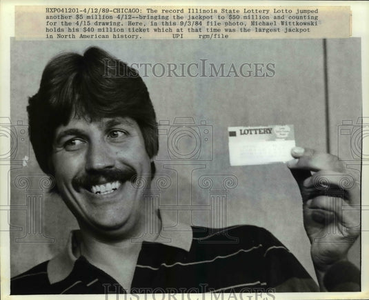1989 Press Photo Chicago Illinois lottery Michael Wittkowski & 40 million ticket- Historic Images