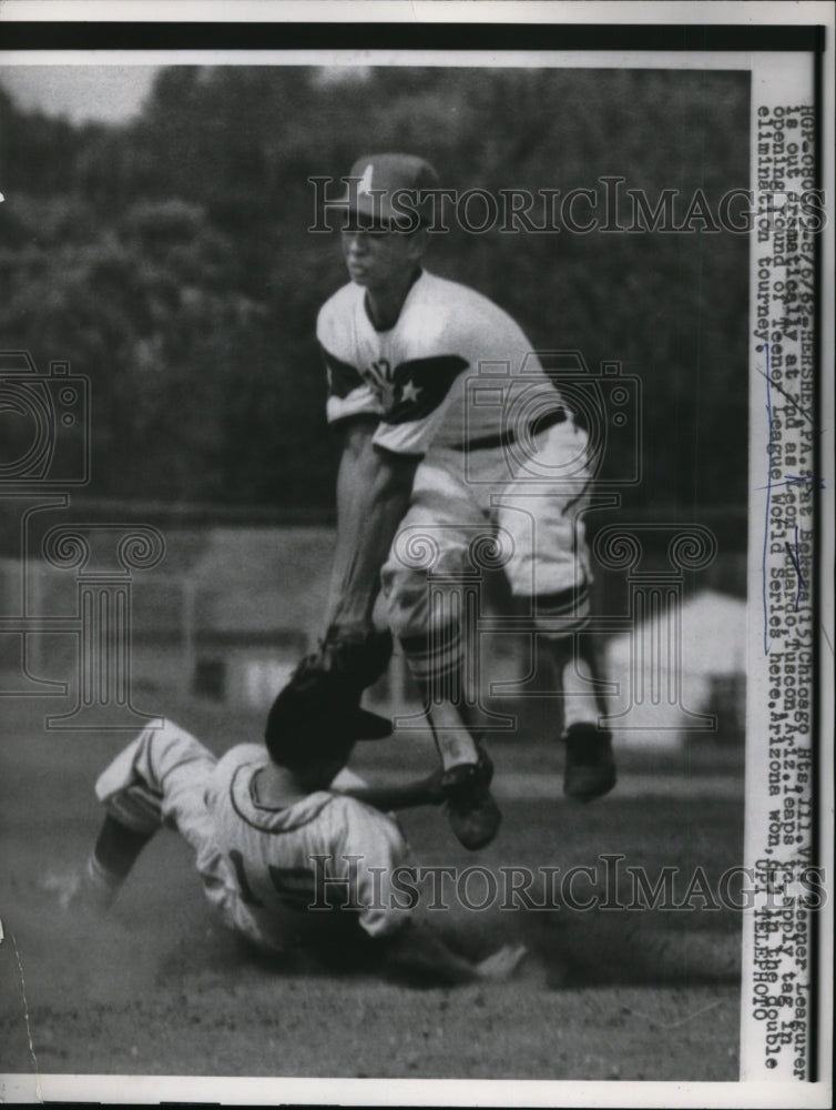 1962 Press Photo Pat Bekees vs Leon Eduardo at Teener League World Series- Historic Images