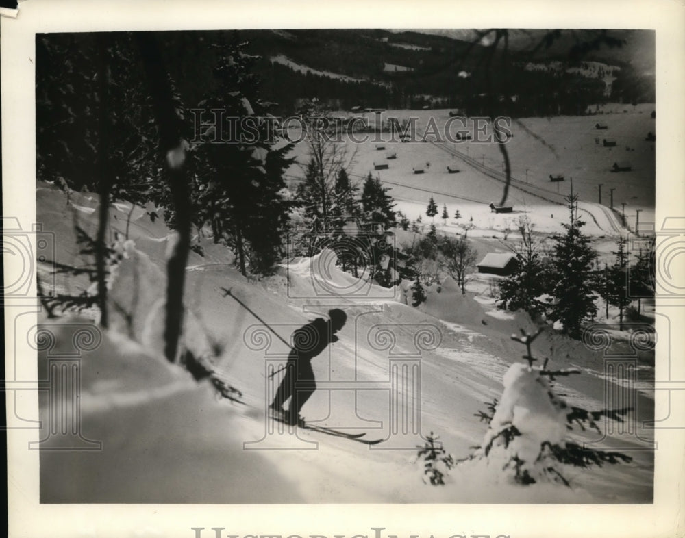 1936 Press Photo Man racing in slalom race at Garmisch-Partenkirchan, Olympics- Historic Images