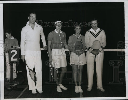 1935 Press Photo Gregory Manginn, Jane Sharp,Dr McAuliffe, Sylvia Henroth tennis- Historic Images