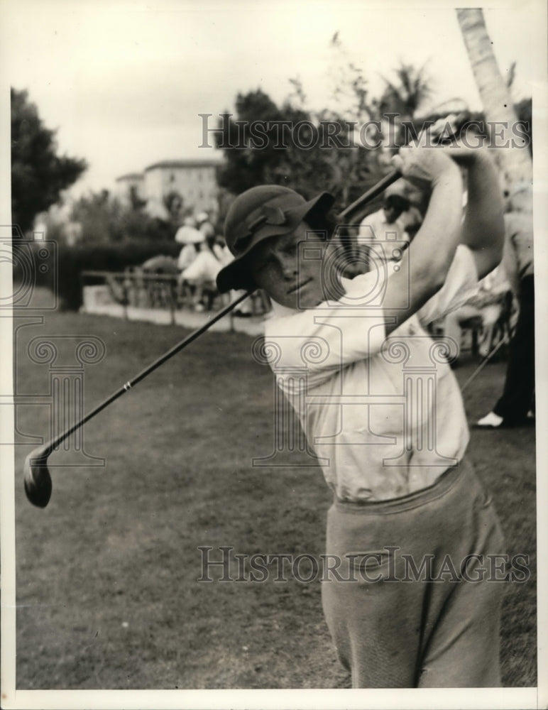 1936 Press Photo Patty Berg at Boltmore Open golf Coral Gables Florida- Historic Images