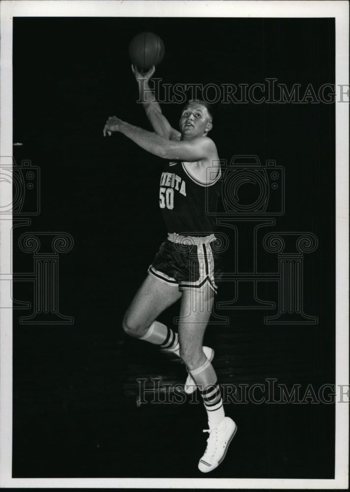 1966 Press Photo University of Minnesota forward Paul Presthus - net07341- Historic Images