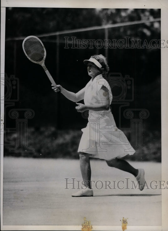 1934 Press Photo Mrs. R.H. Hassler at North & South Women's Tennis Tournament- Historic Images