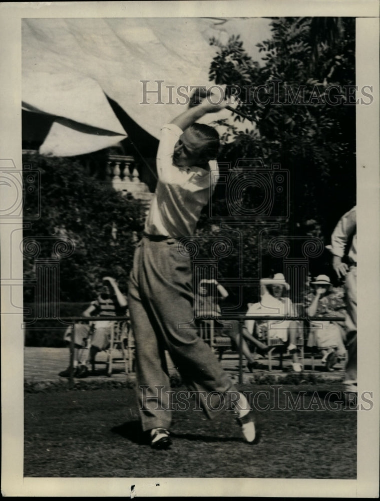 1938 Press Photo PB Lupas Jr at Miami Biltmore golf in Florida - net09441- Historic Images