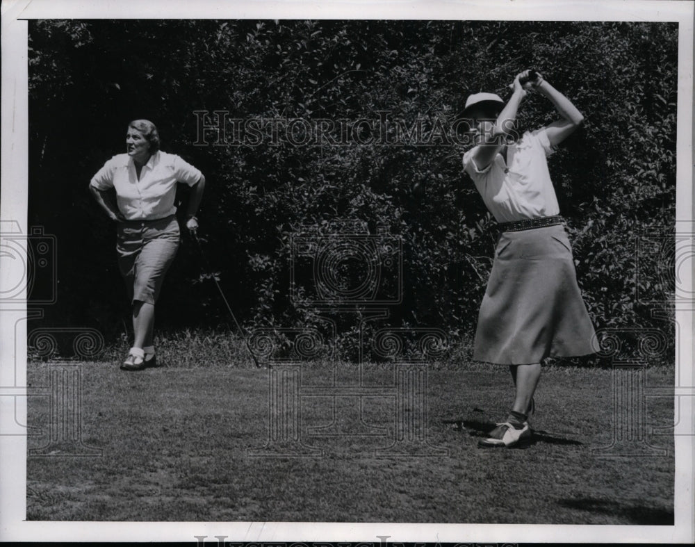 1946 Press Photo Ruth Torgeson, Mrs William Kirkland in NY State Championship- Historic Images