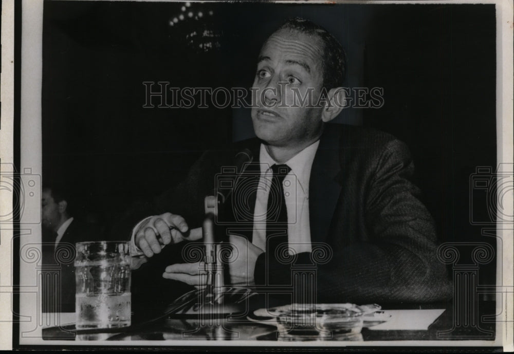 1960 Press Photo William Rosensohn promoter of Patterson- Johansson bout- Historic Images