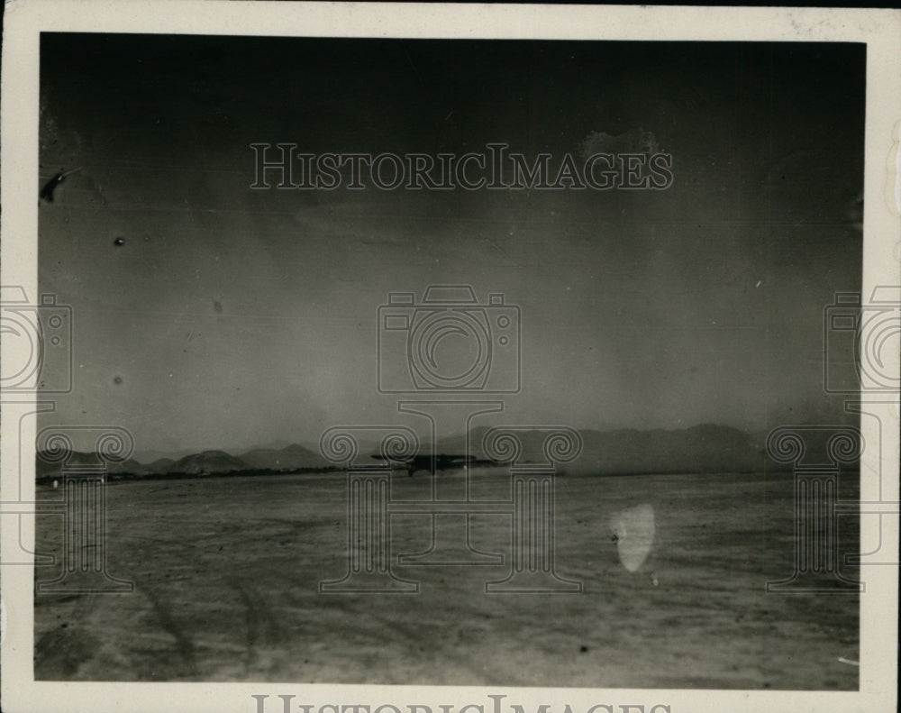 1929 Press Photo Mexican federal airplane ready for a takeoff at an airport- Historic Images