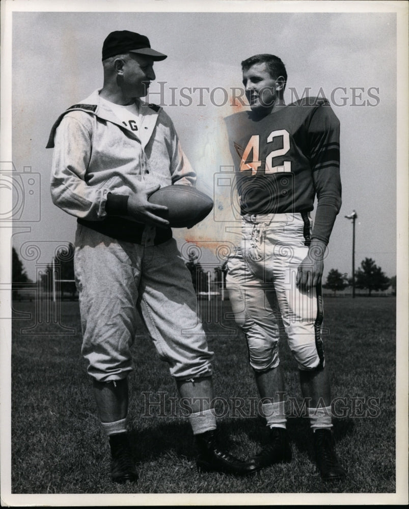 1958 Press Photo Coach John Stiegman of Rutger football &amp; taiback Bill Austin- Historic Images