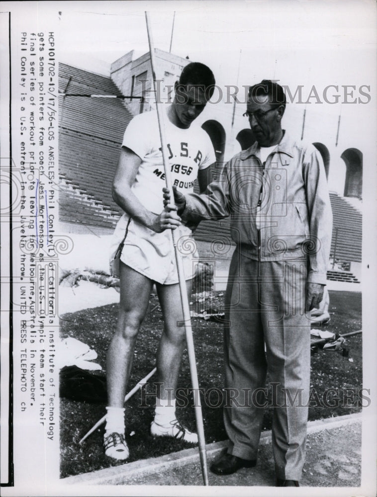 1956 Press Photo Phil Conley CA Institute of Tech, coach Jess Mortenson- Historic Images