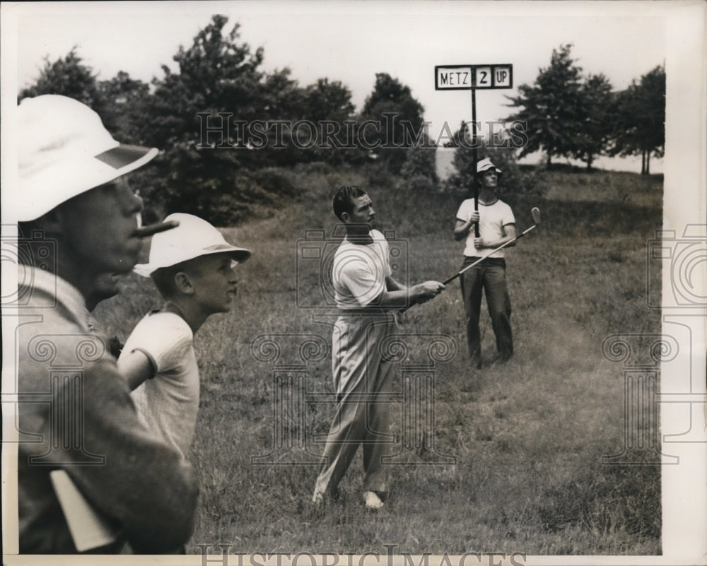 1939 Press Photo Dick Metz in PGA tournament at Pomonok club in NY - net12418- Historic Images