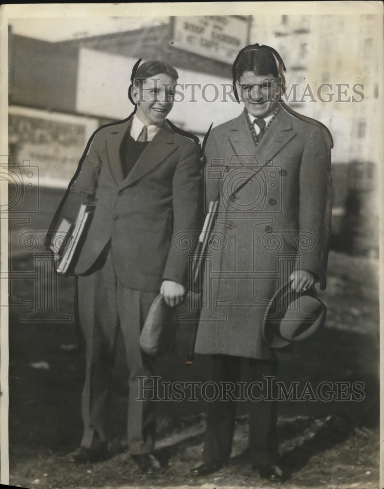 1930 Press Photo Boxer Luie O'Meir & Wranski Stetson - net12689- Historic Images