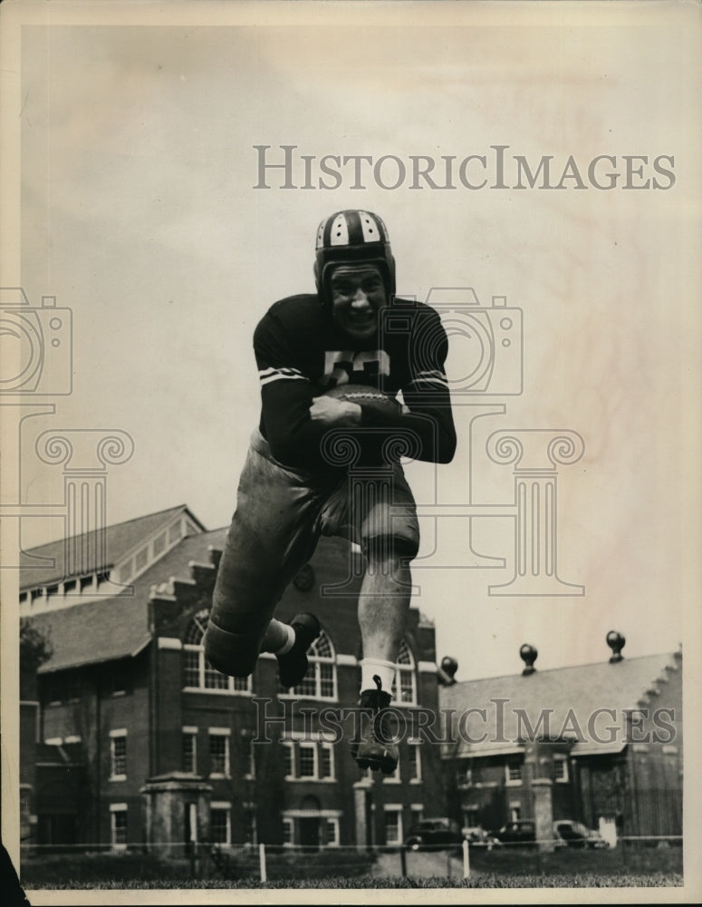 Press Photo College football player Bob McLead - net13238- Historic Images