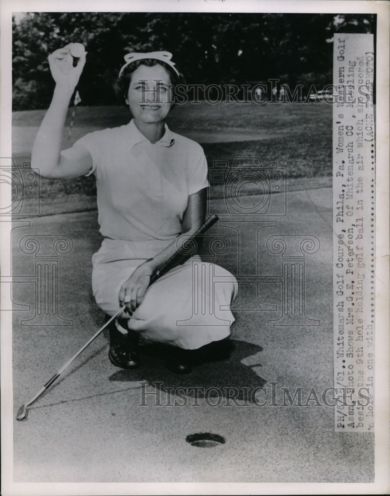 1951 Press Photo Mrs GE Peterson at Women's Western Open in Philadelphia- Historic Images