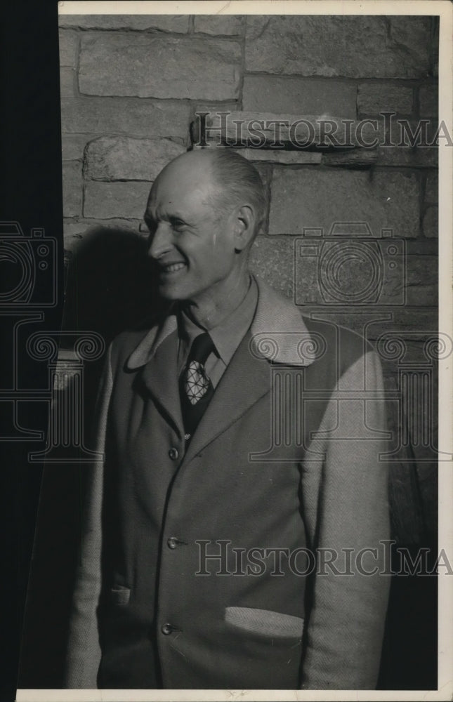 1945 Press Photo Fred Cy Williams formerly with Philadelphia Phillies- Historic Images