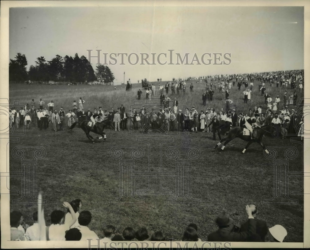 1934 Press Photo Jack Skinner on- Historic Images