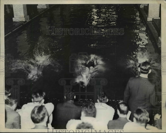 1935 Press Photo Start of heat of 50 yard free style swim at a meet - net16875- Historic Images