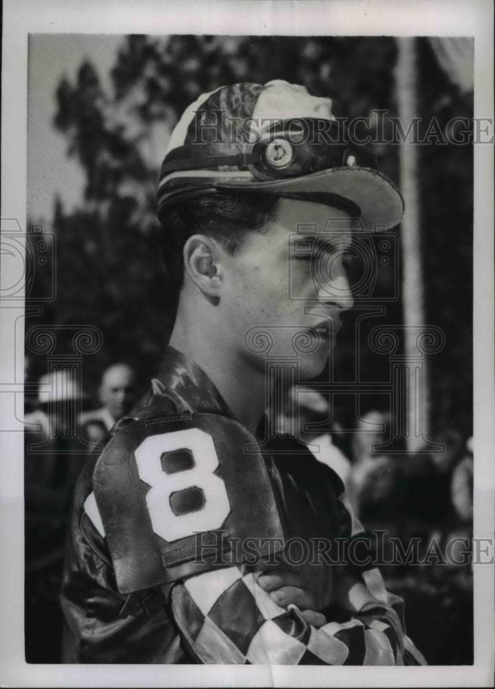 1952 Press Photo Jockey Anthony DeSpirito at Tropical Park in Miami Florida- Historic Images