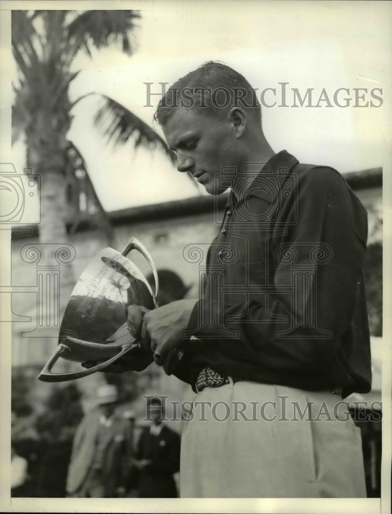 1936 Press Photo Charles Whitehead at Miami Biltmore Amateur golf in Florida- Historic Images