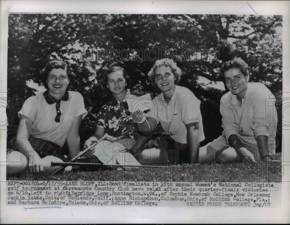 1955 Press Photo Womens National Collegiate golf in ILL Berridge Long- Historic Images