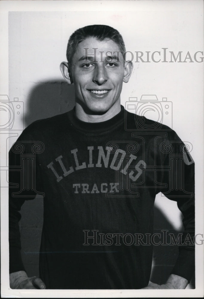 1954 Press Photo Gene Maynard University of Illinois track team - net22340- Historic Images