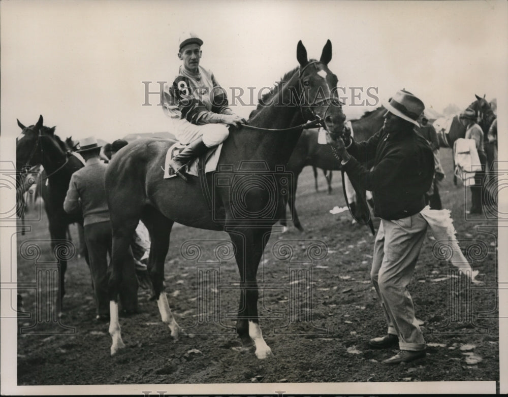 1936 Press Photo R Morris on Siam wins at Marylands Harve de Grace track- Historic Images